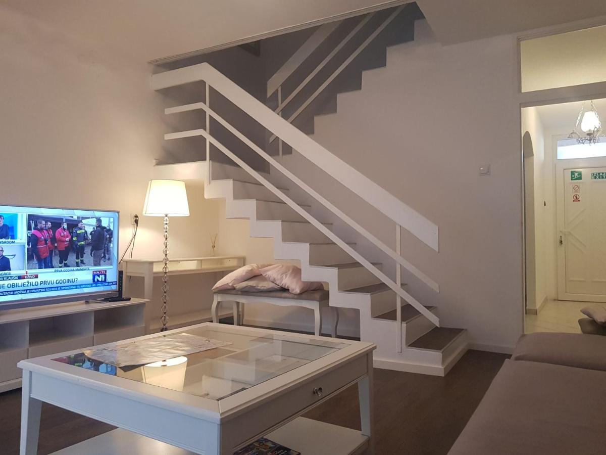 Residenza Apartments Split Bagian luar foto