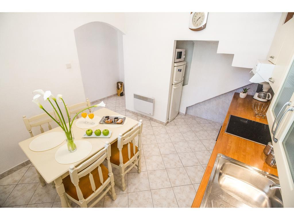 Residenza Apartments Split Ruang foto