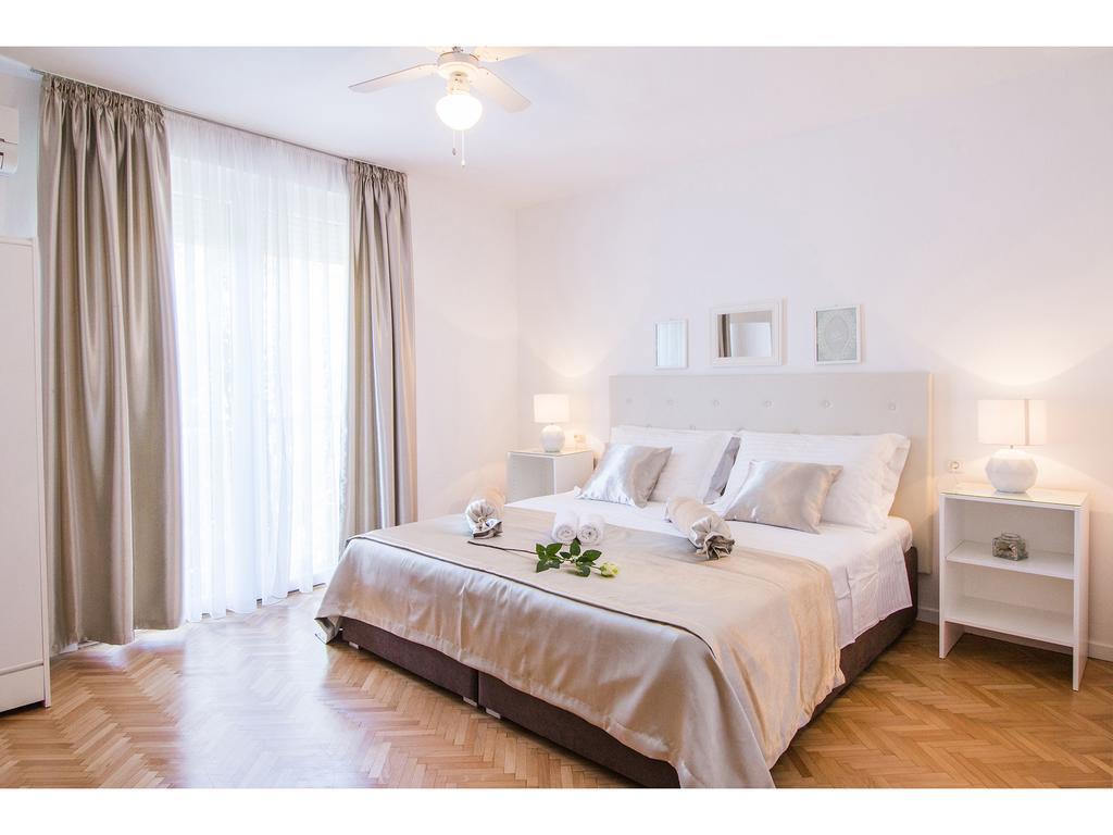 Residenza Apartments Split Ruang foto